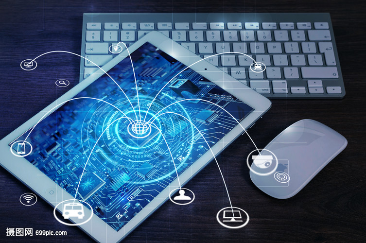 光纖時(shí)代的信息爆炸 IT行業(yè)的拆字商業(yè)資訊與軟硬件先鋒